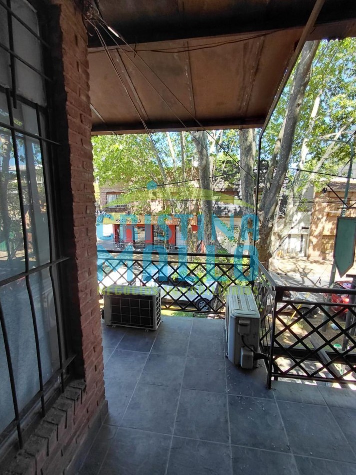 Local En Alquiler, excelente zona comercial. Florida, Vicente Lopez