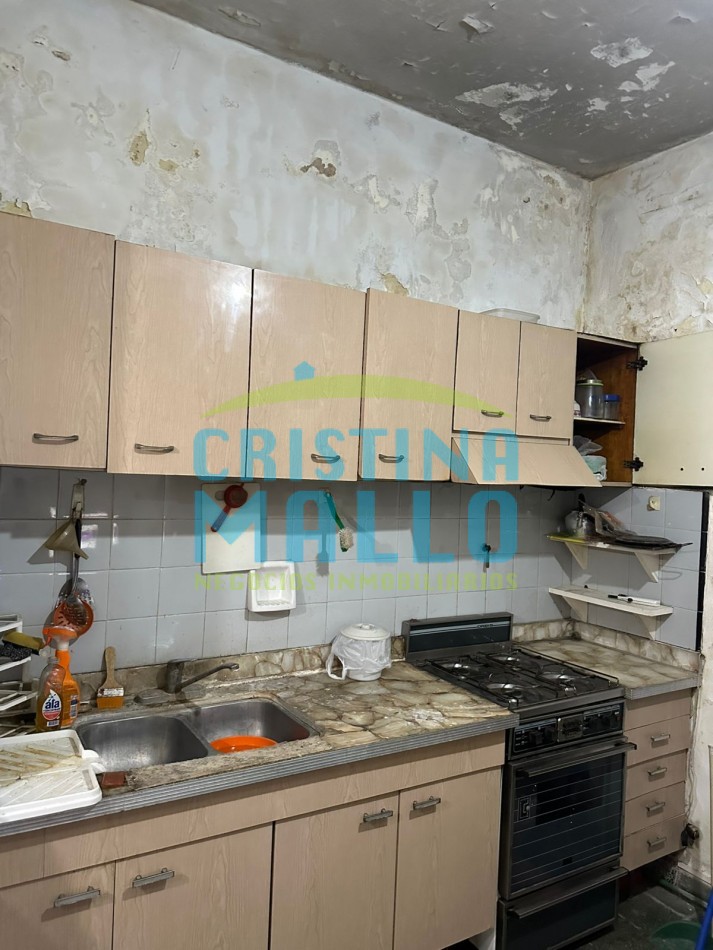 Casa en venta con gran potencial 